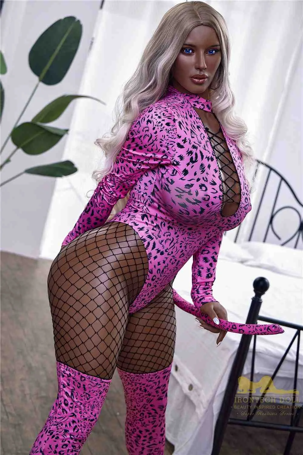 160cm (5ft2') Ebony Queen Silicone Sex Doll - Hedy view 8
