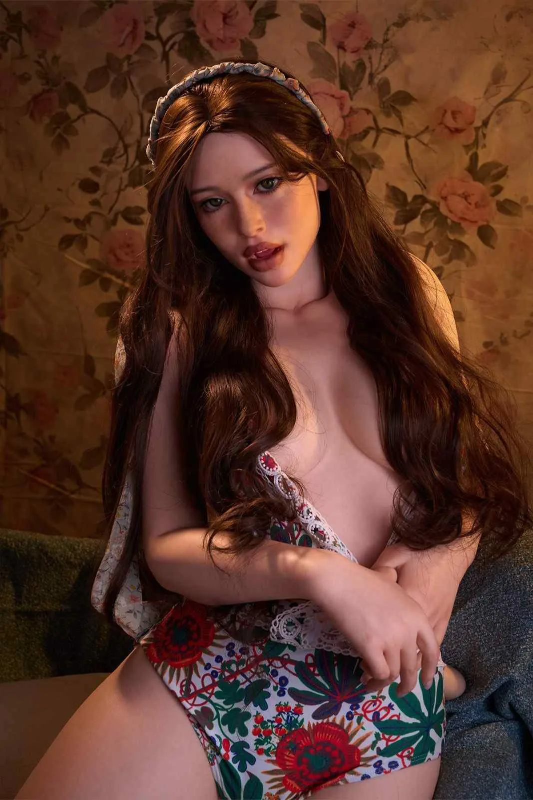 112.5cm (44.3") Redhead Silicone Torso Doll – Iris view 6
