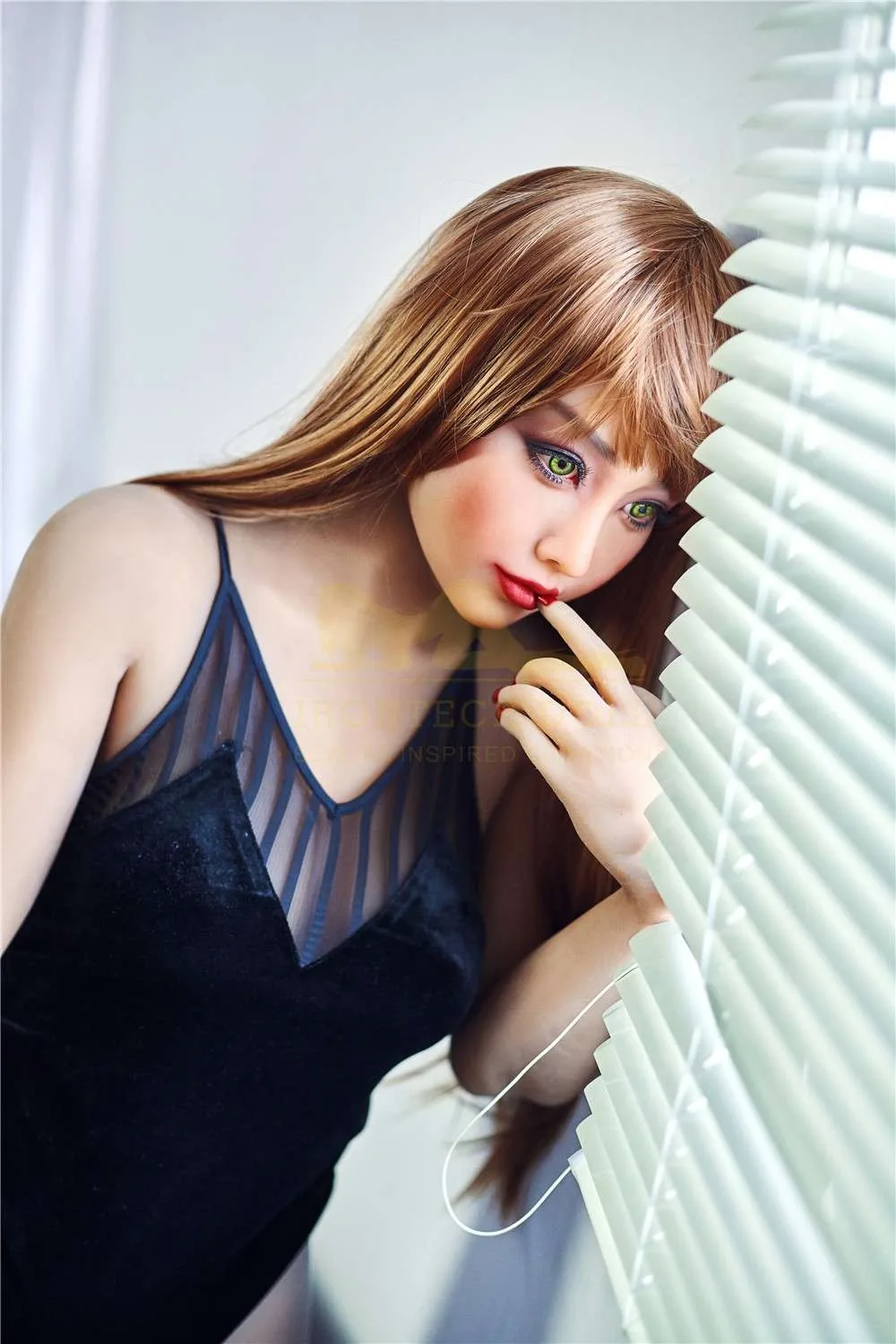 163cm (5ft4') Lovable Office Girl - Aimee view 6