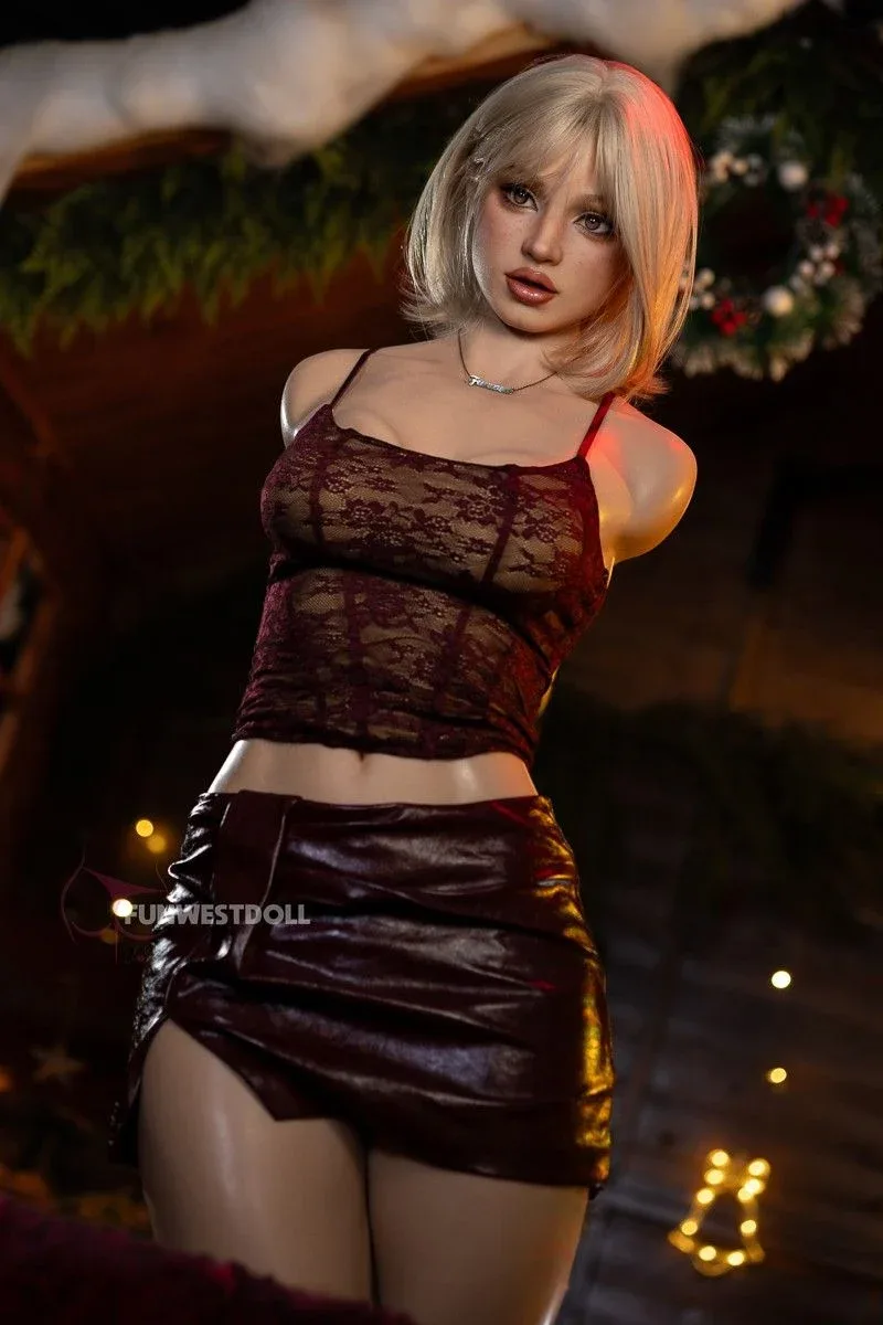113cm (3ft8") Blonde Realistic Silicone Torso - #054SJ - Lyra view 6