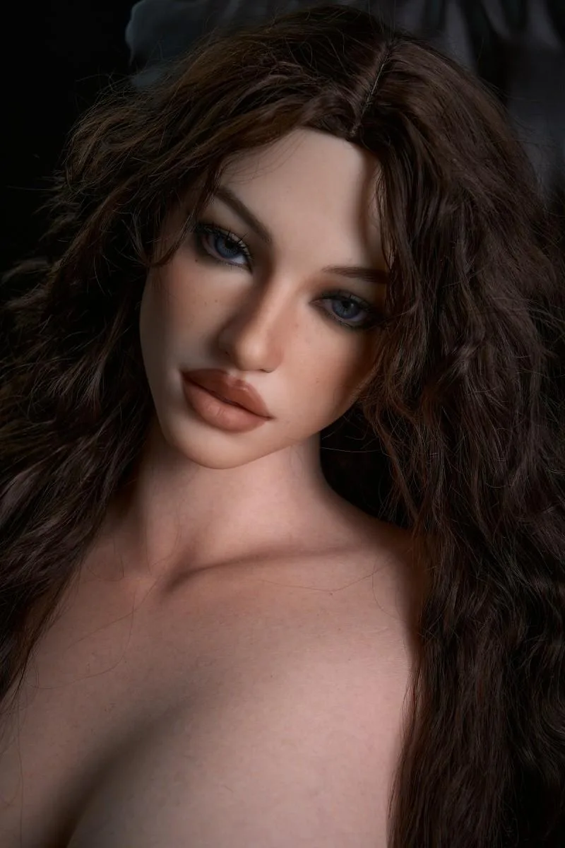 101cm (39.76") Max Series Silicone Torso Doll – Cecilia view 8
